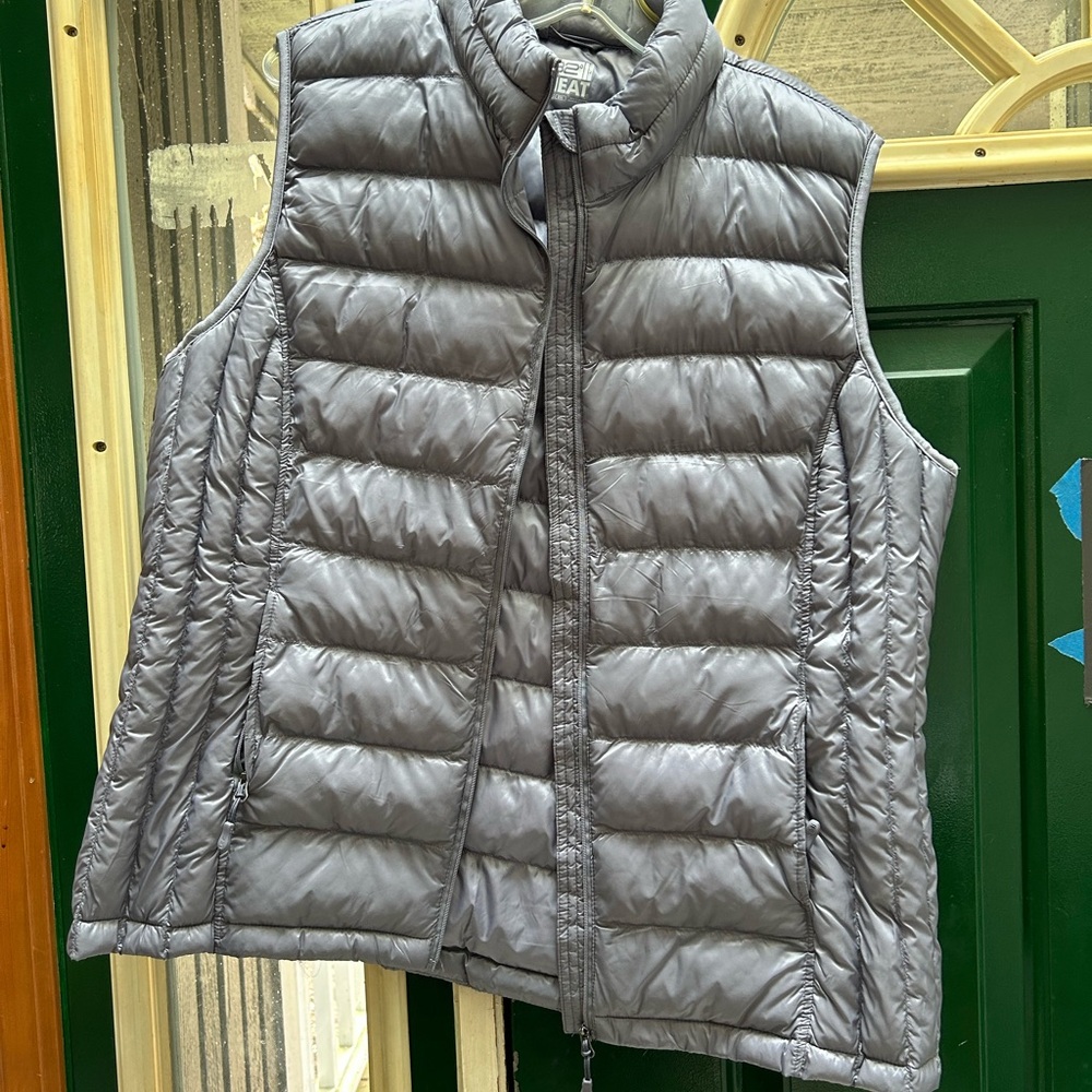 Women's Gray Puffer Vest